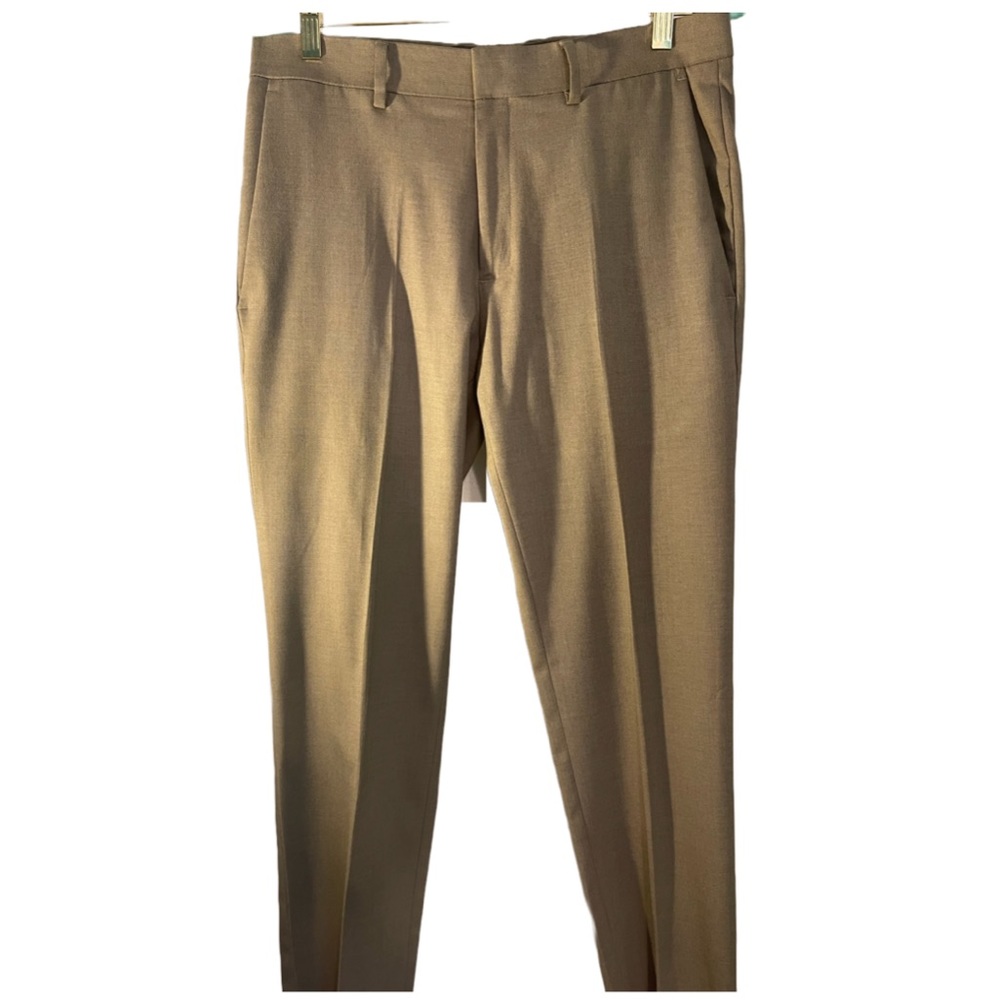 Kenneth Cole Technical-cole pants
Slim Fit Khaki